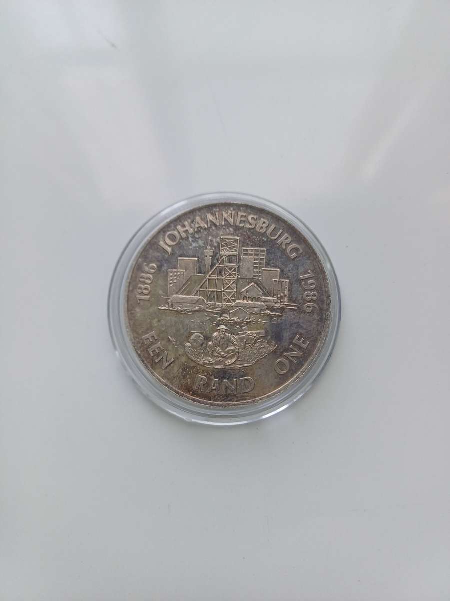 1986 Silver R1 Parliament