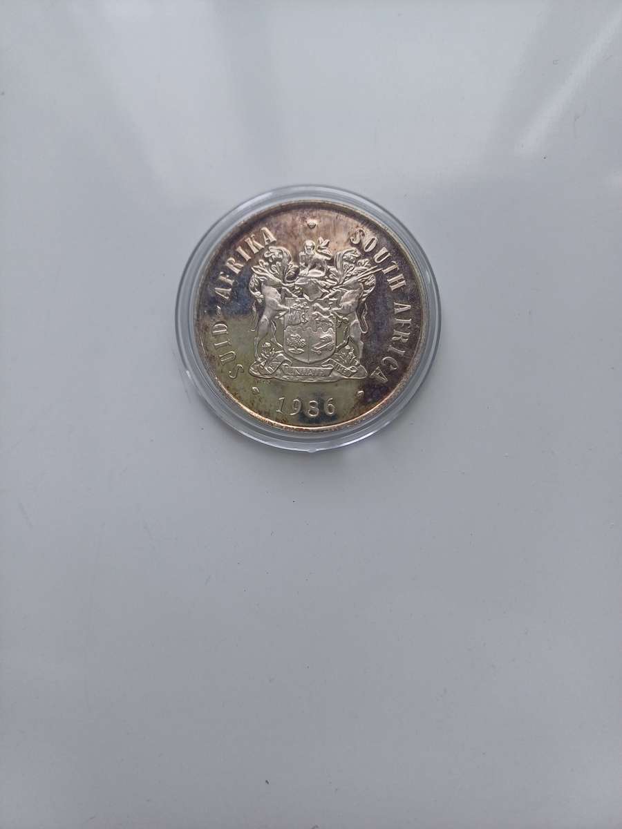 1986 Silver R1 Parliament