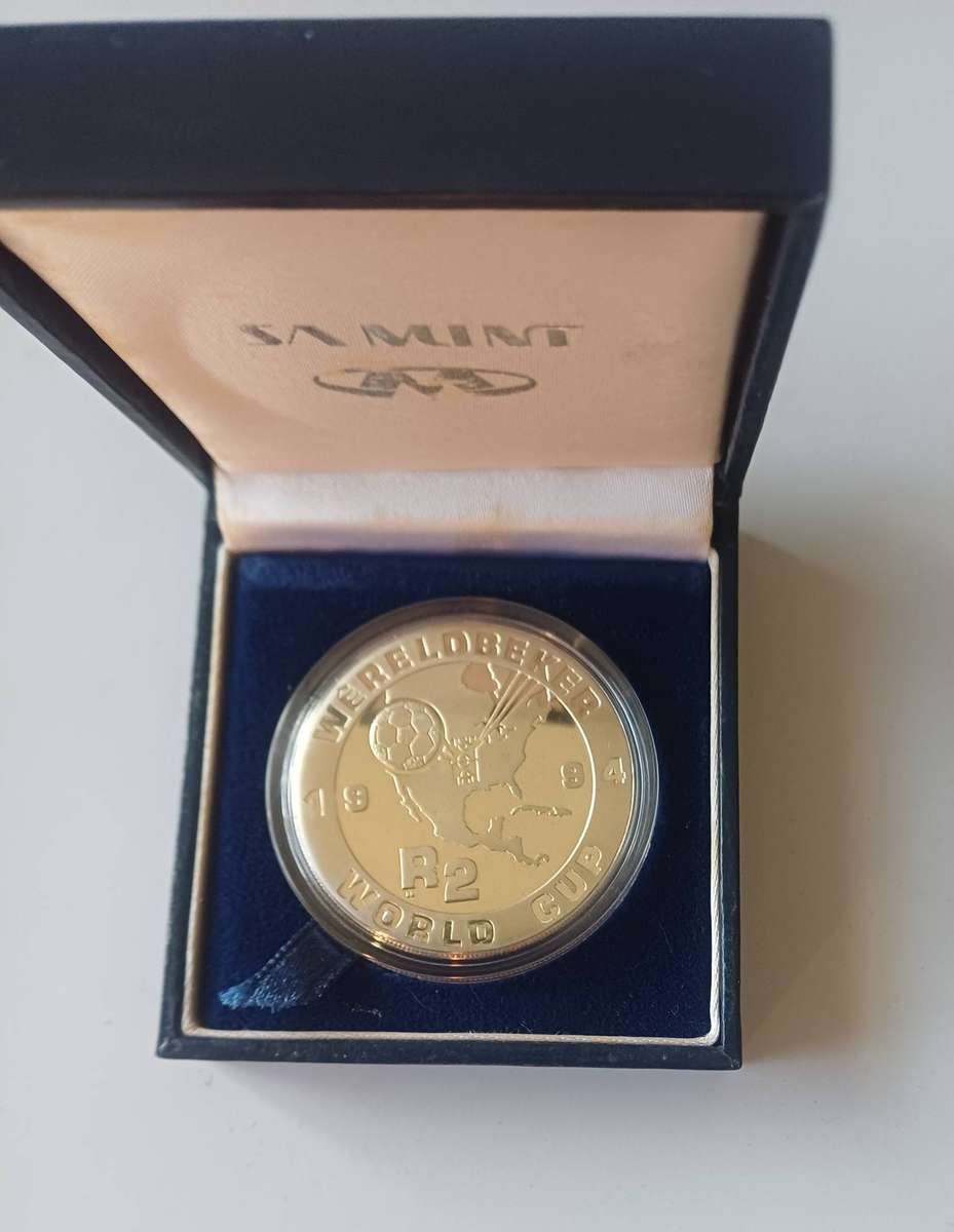 1994 Soccer world cup 1oz silver R2 coin
