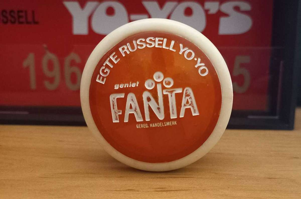 Coca-Cola Yo-yo collection in display box