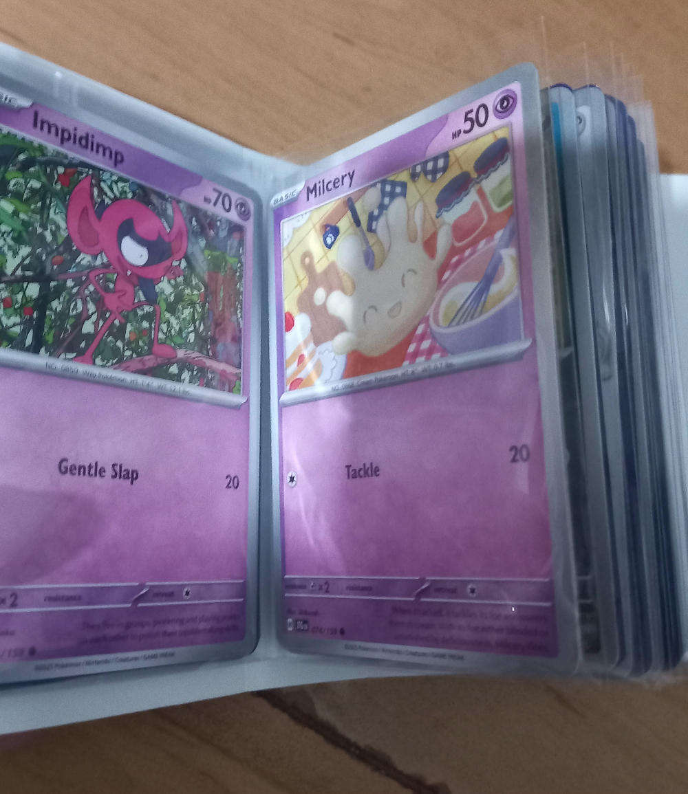 Pokemon Mini Album with 60 Pokemon Cards