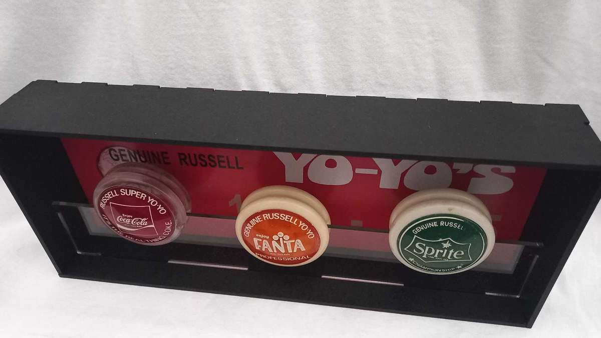 Coca-Cola Yo-yo collection in display box