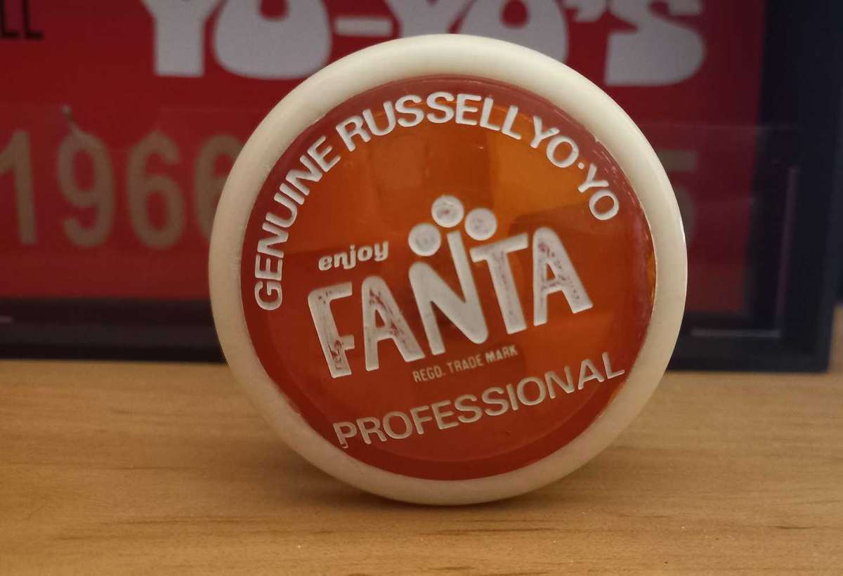 Coca-Cola Yo-yo collection in display box