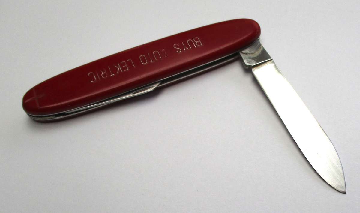 Swiss army knife - Victorinox pocket pal - BUYS AUTO LECTRIC logo