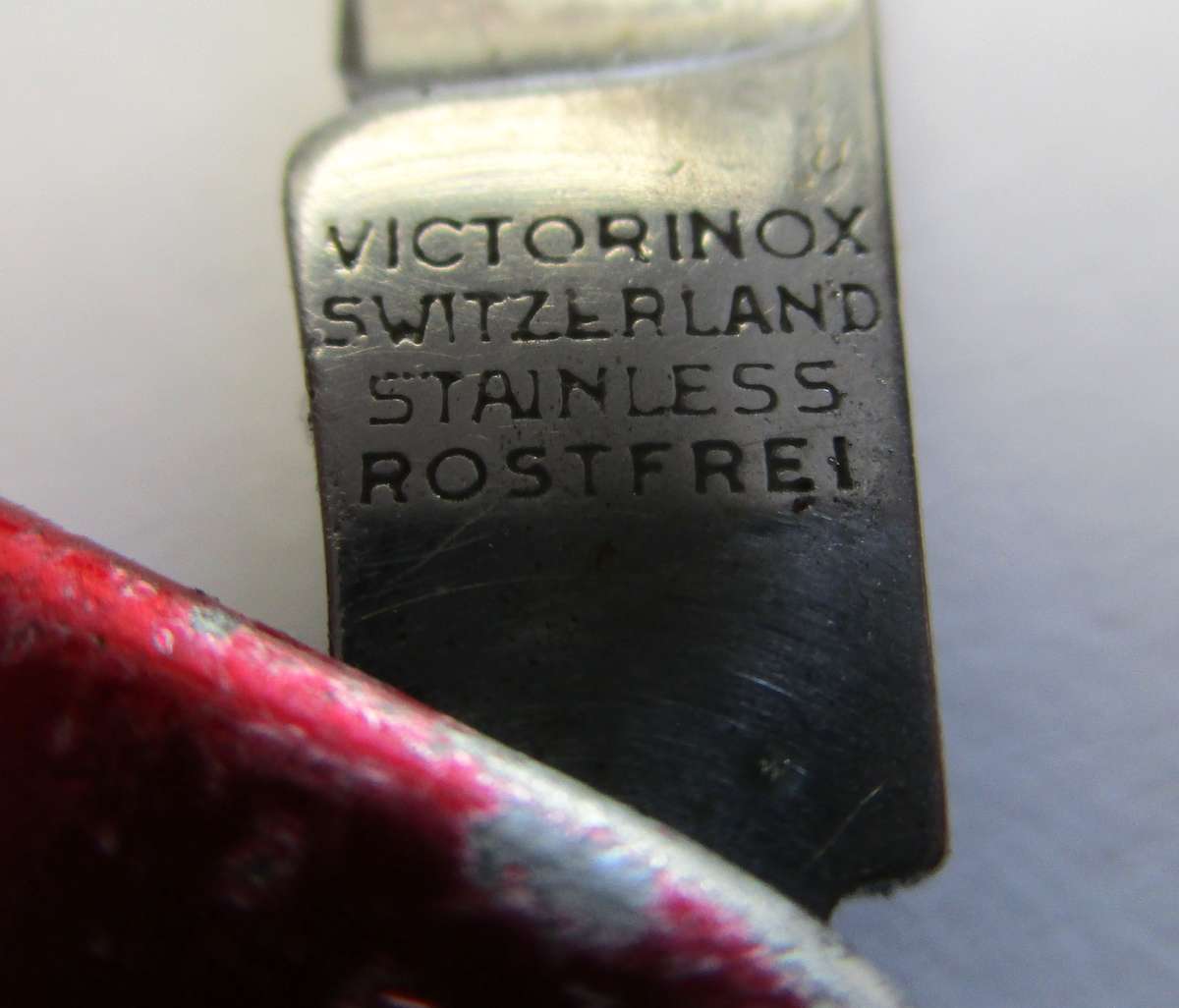 Victorinox Swiss Army Knife - Escort 74mm Alox - Discontinued