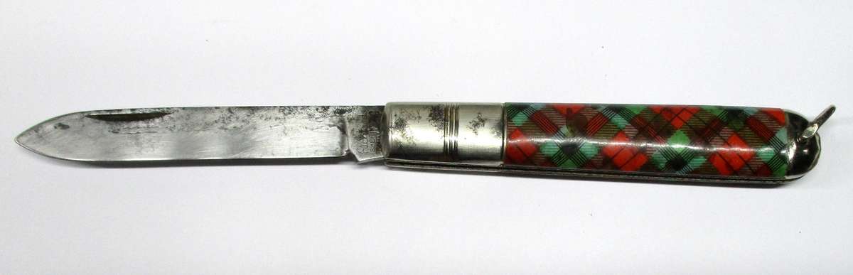 Vintage Tartan Richards (Lamp post) Pocket knife Made in Sheffield, England