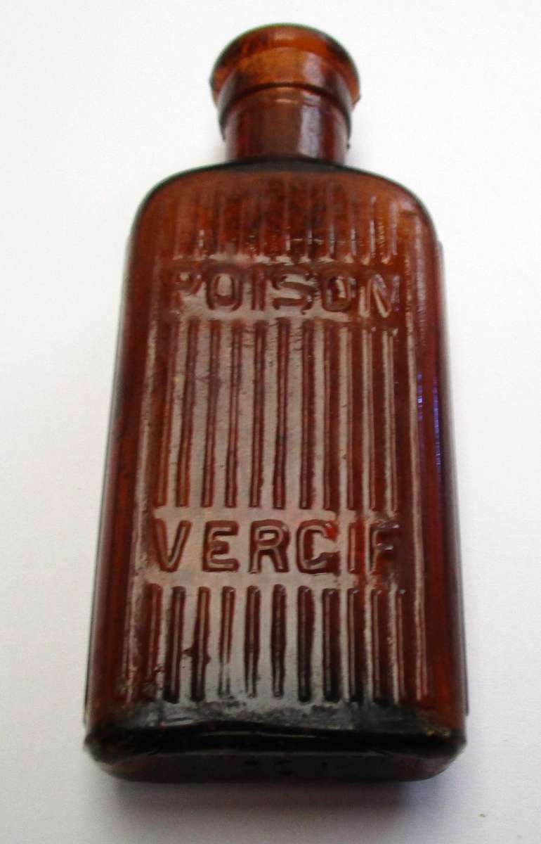 Vintage Amber Poison Bottle / Vergif bottle  - Talana