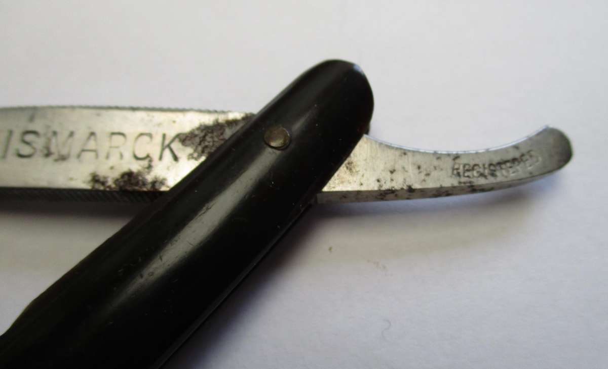 Vintage Bismark Cut throat razor / straight razor