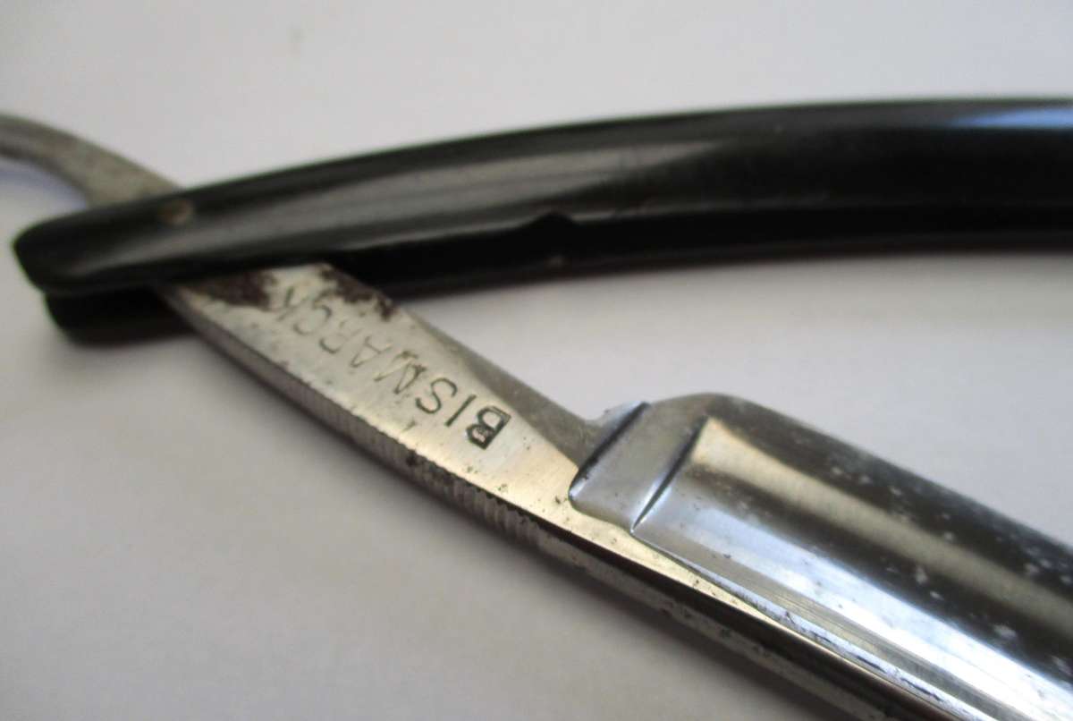 Vintage Bismark Cut throat razor / straight razor