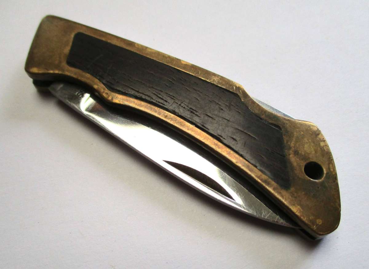 Vintage folding knife - made in Japan