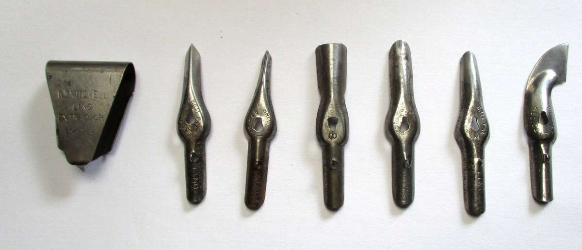 William Mitchell Printmakers Lino tools / blades and extractor tool.
