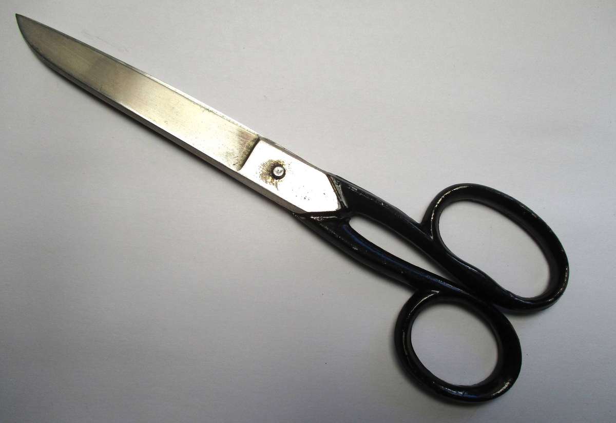Vintage Garantito Martellato Scissors - Made in Italy