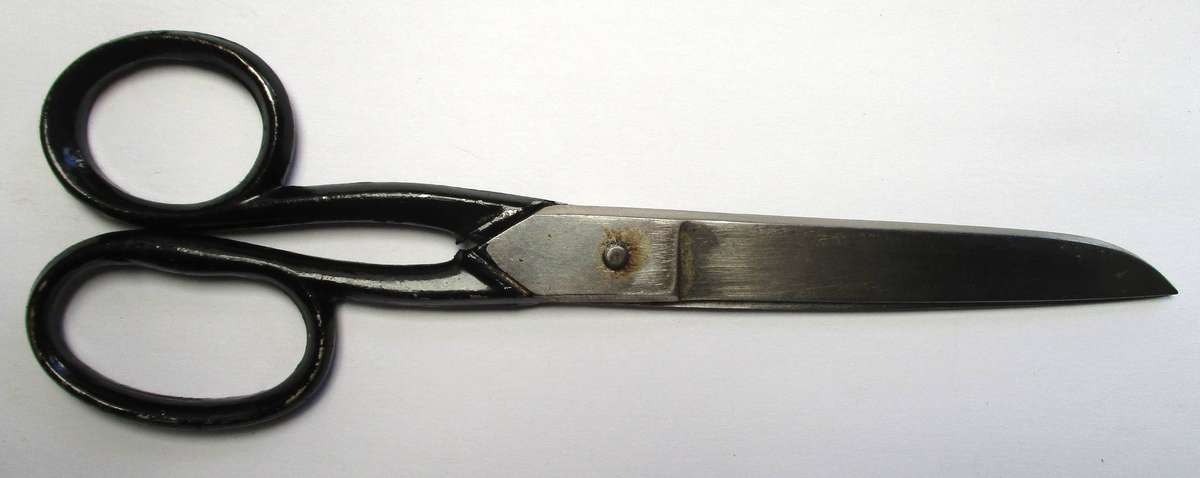 Vintage Garantito Martellato Scissors - Made in Italy