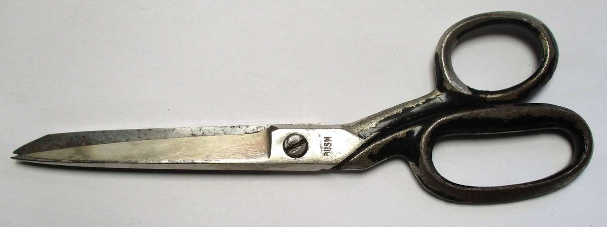 Vintage BUSM Scissors