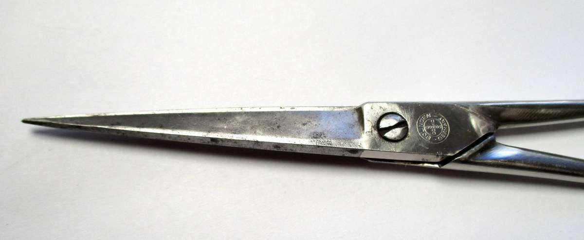 Vintage Solingen, German made Scissors - Dorko ( pre 1945)