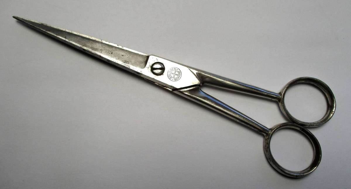 Vintage Solingen, German made Scissors - Dorko ( pre 1945)