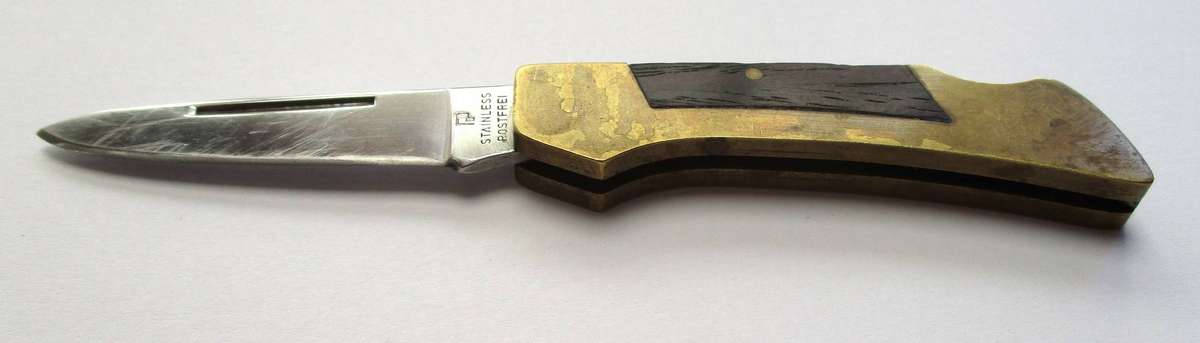 Vintage Folding Knife - Japan made, P mark.