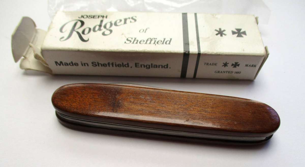 Joseph Rodgers Folding knife / pocket knife - Stinkwood