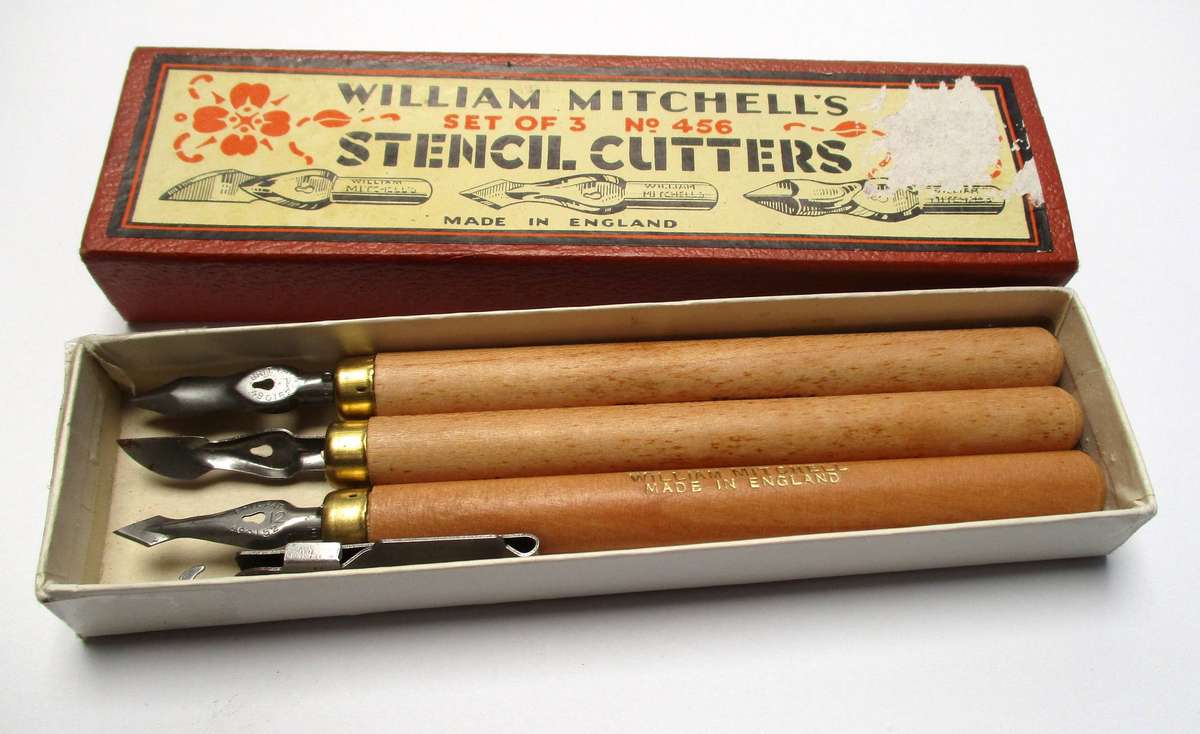 Vintage William Mitchell's Stencil Cutters - Full set of 3 in original box