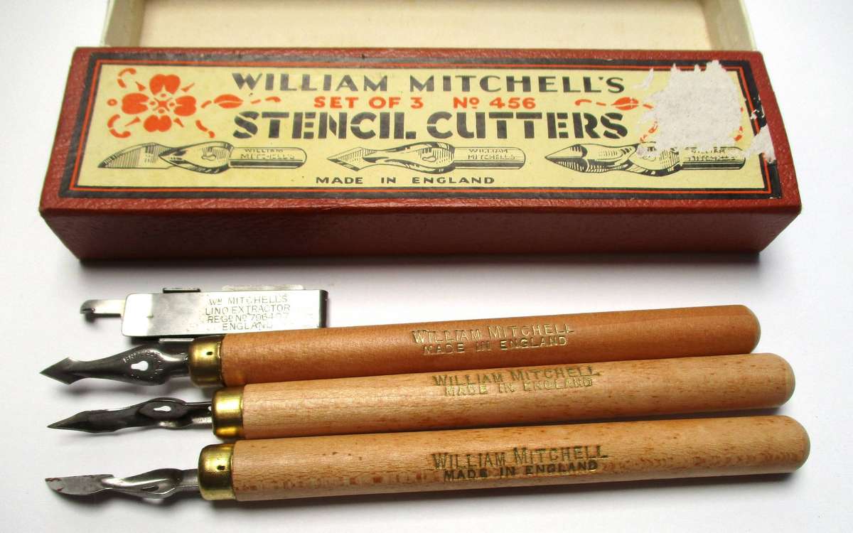 Vintage William Mitchell's Stencil Cutters - Full set of 3 in original box