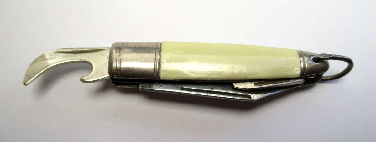 Vintage Richards (Lamp Post) key chain / pocket knife - 3 tools - Sheffield, England