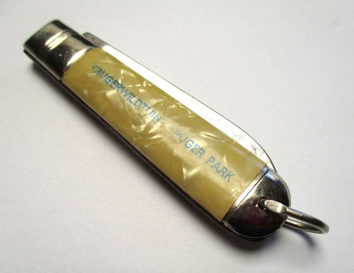 Vintage Kruger National Park / Richards "Lamp Post" pocket knife - Sheffield, England