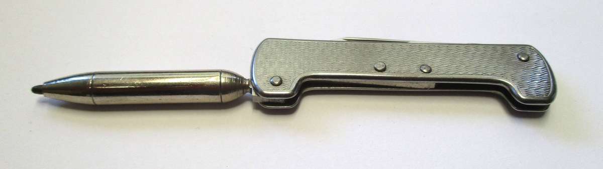 Vintage Richards (Lamp Post) pocket knife with pen - Sheffield, England