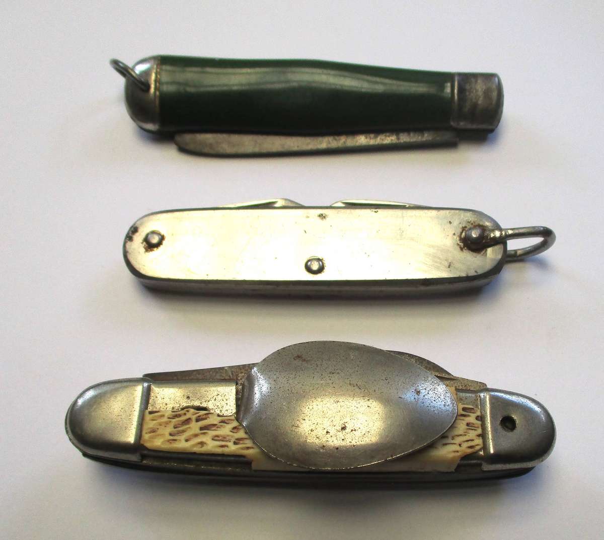 Vintage Folding Knives - Pocket knife lot - damaged / well used