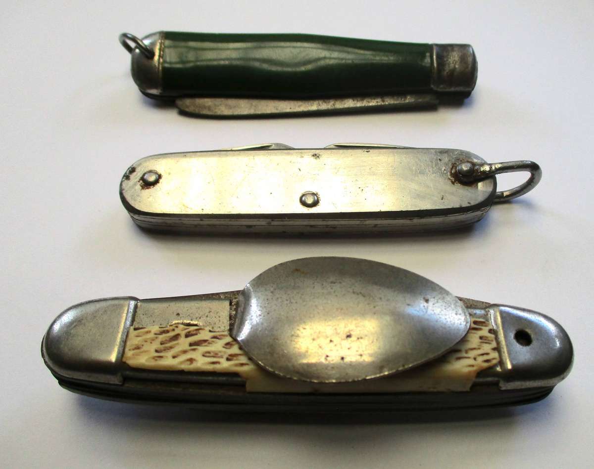 Vintage Folding Knives - Pocket knife lot - damaged / well used