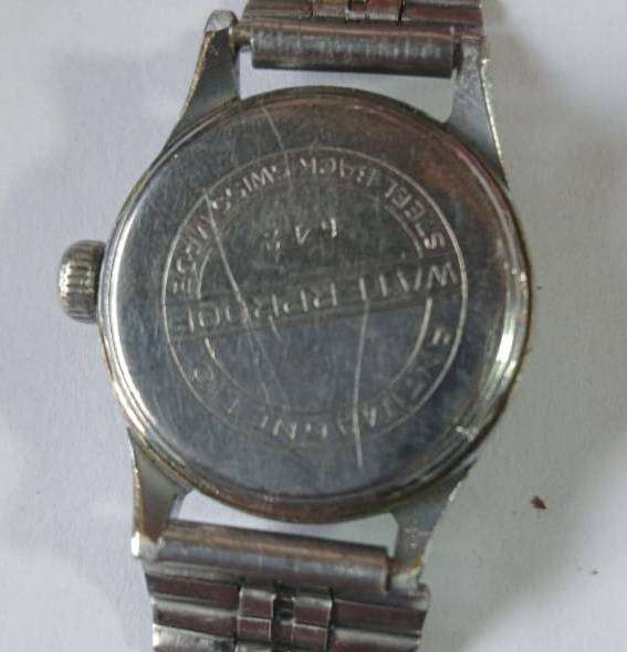 Hand-winding Solix Swiss made mens wristwatch