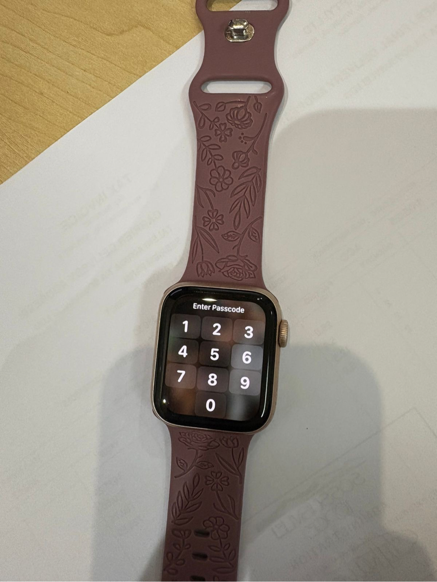 Apple watch series 6 rose gold GPS