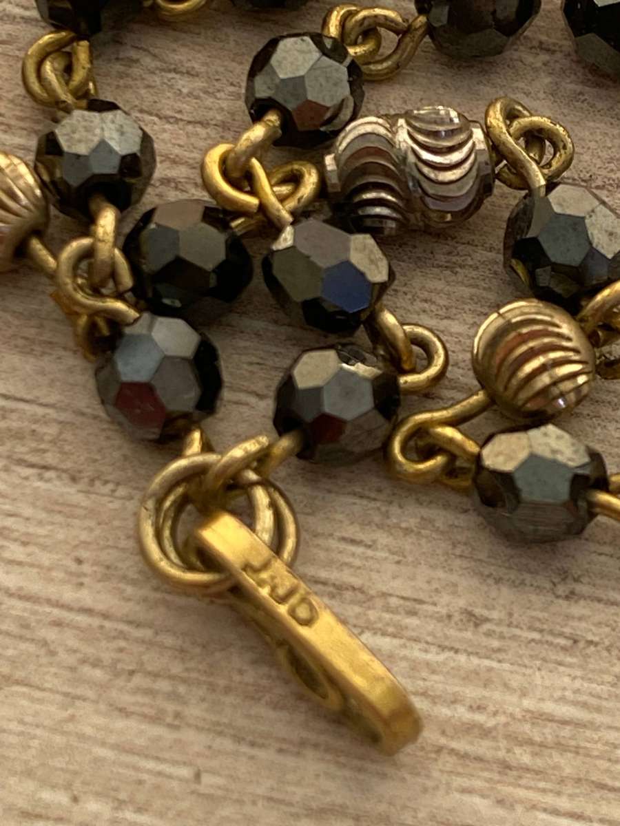 9ct yellow gold and black bead mangalsutra necklace