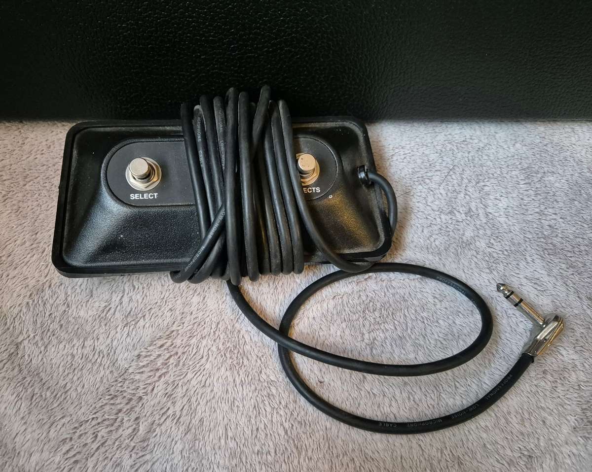 Peavey Valveking VK212 Guitar Valve Amp