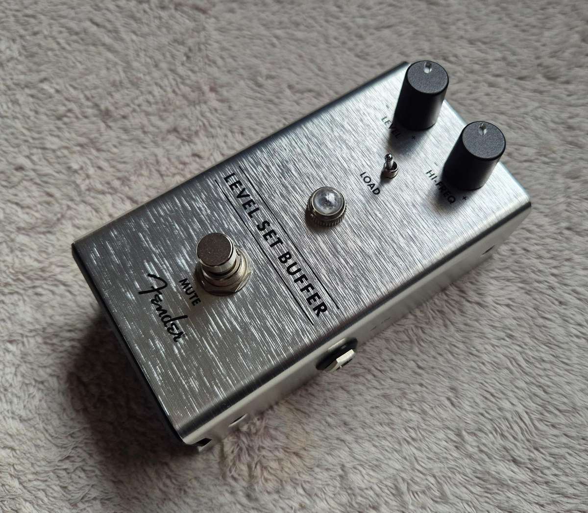 (New) Fender Level Set Buffer Guitar Pedal