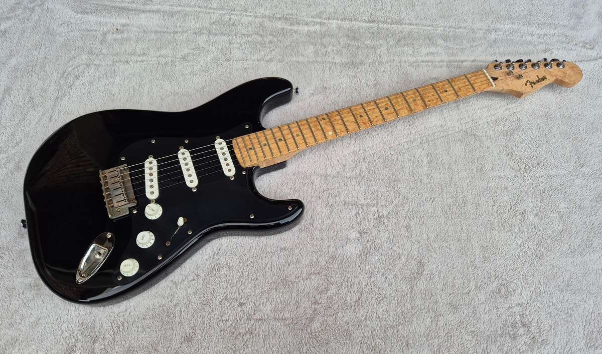 Fender Stratocaster Korean Black Electric Guitar
