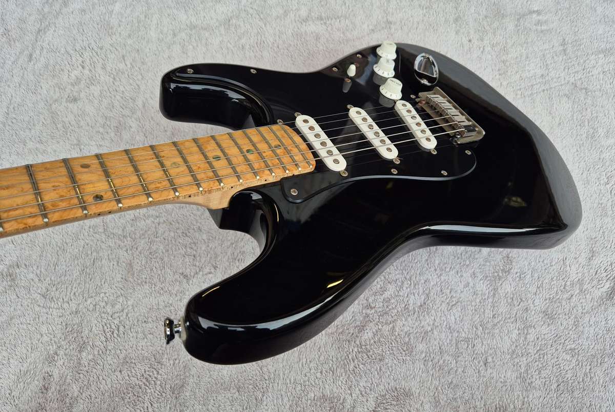 Fender Stratocaster Korean Black Electric Guitar