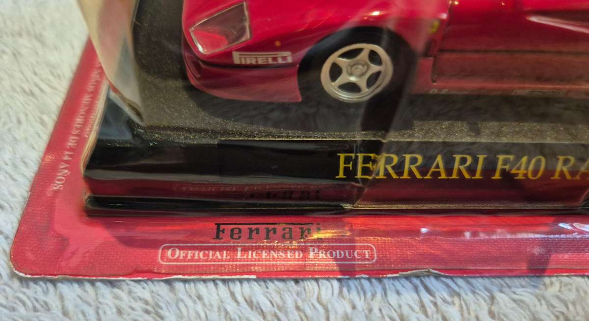 Ferrari Collection 1/43 Ferrari F40 Racing