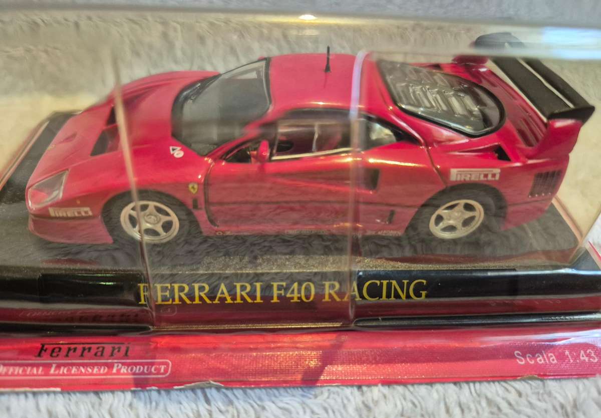 Ferrari Collection 1/43 Ferrari F40 Racing