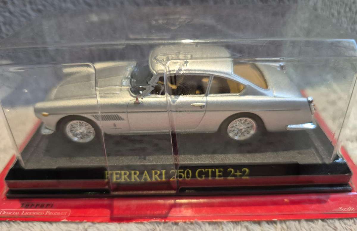 Ferrari Collection 1/43 Ferrari 250 GTE 2+2