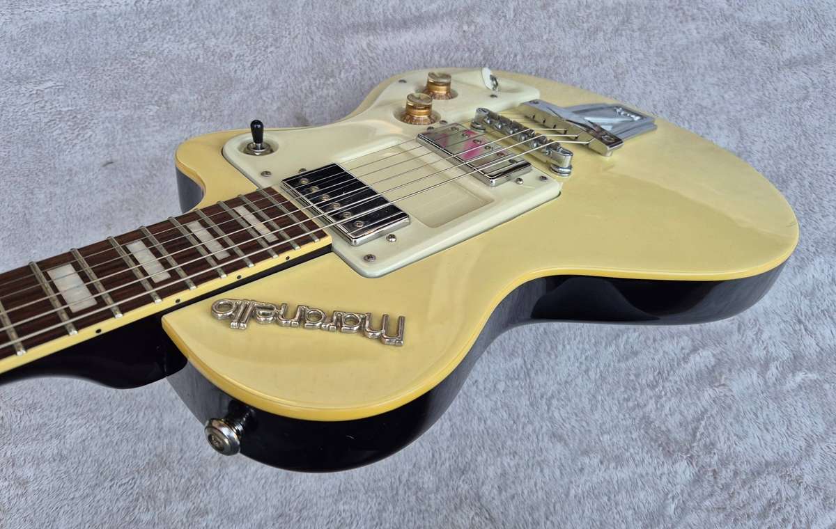 Italia Maranello Les Paul Style Electric Guitar