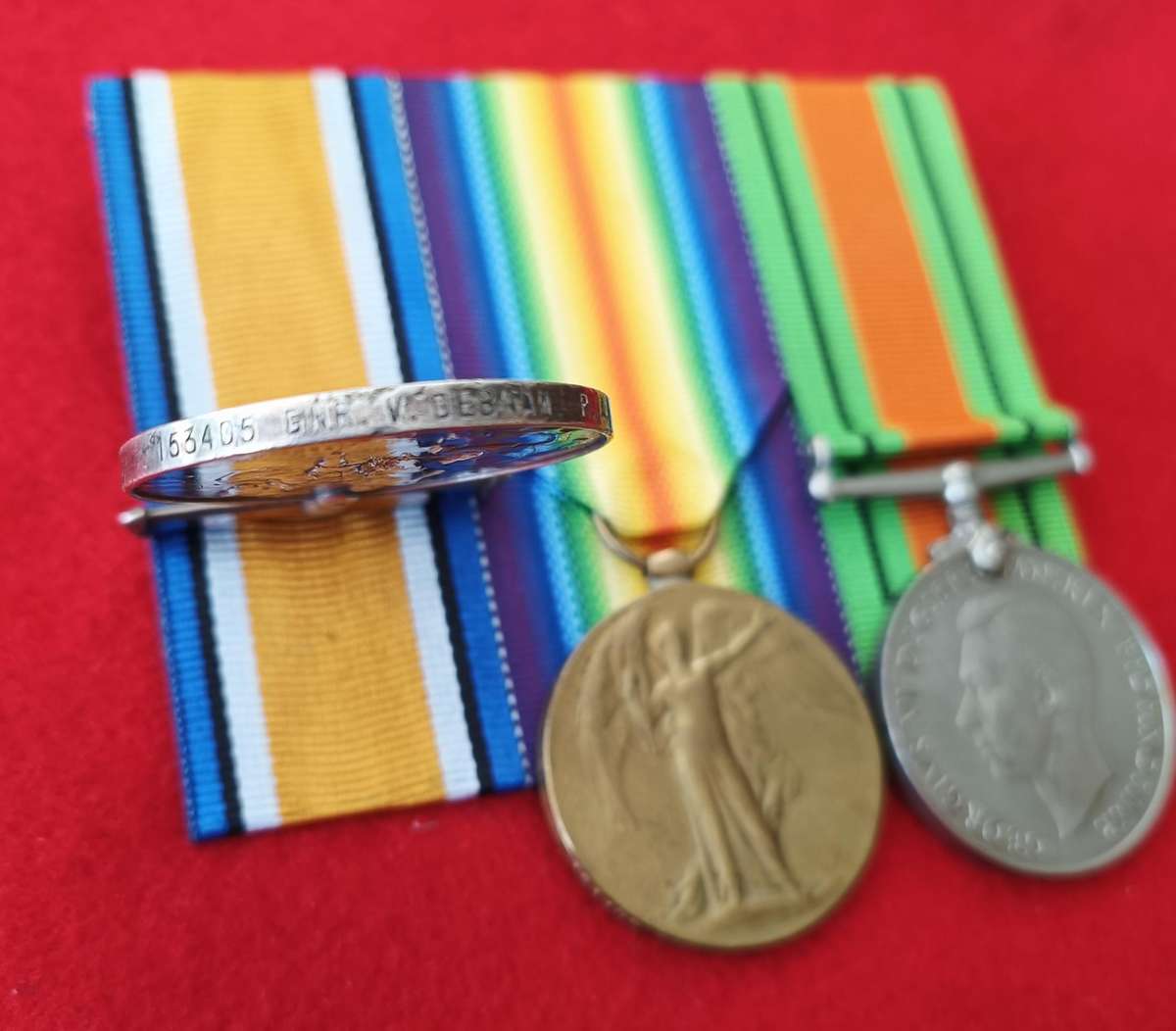 WWI & 2 FAMILY GROUP + EFFICIENCY MEDAL - FULL SIZE