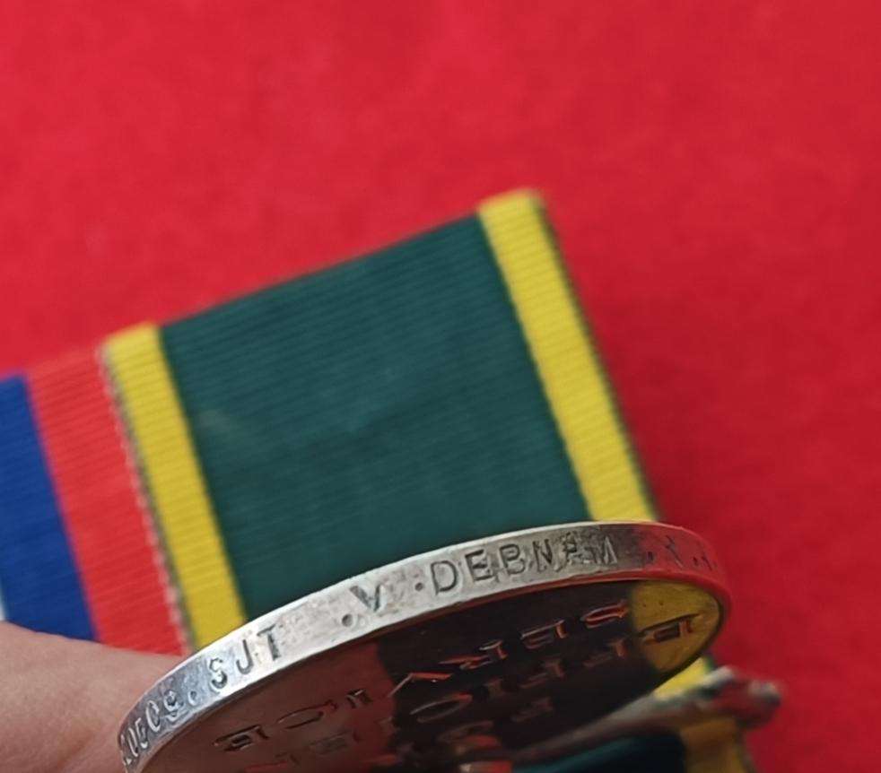 WWI & 2 FAMILY GROUP + EFFICIENCY MEDAL - FULL SIZE