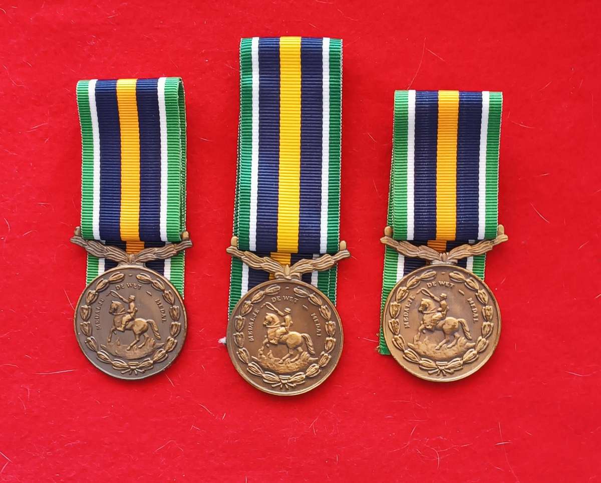 SADF - DE WET MEDAL - FULL SIZE