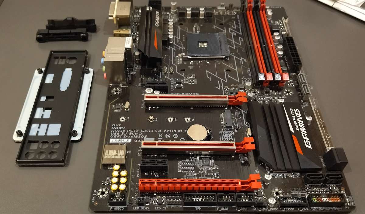 Gigabyte GA-AB350-Gaming 3 AM4 Ryzen Motherboard
