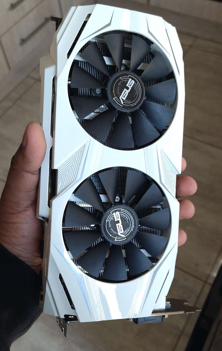 ASUS Geforce GTX 1070 DUAL OC