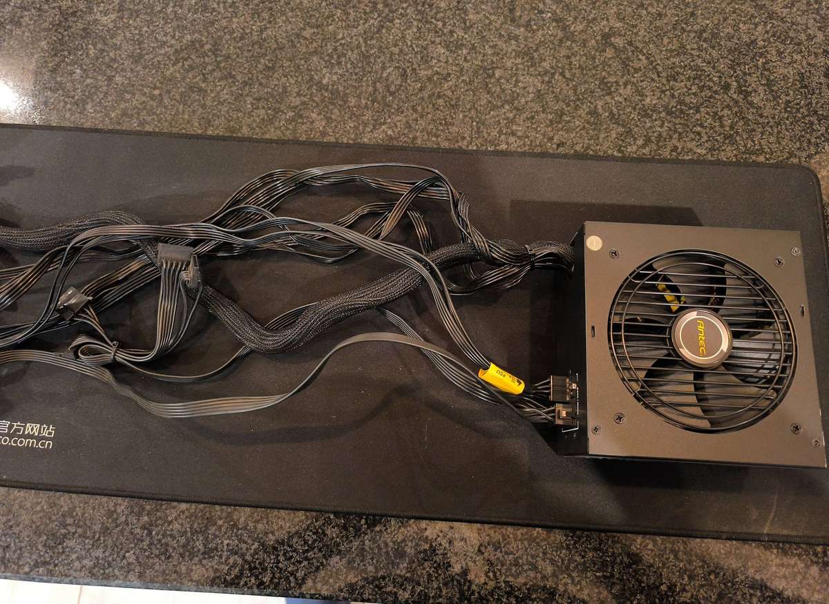 750W GOLD PRO - Antec EAG PSU