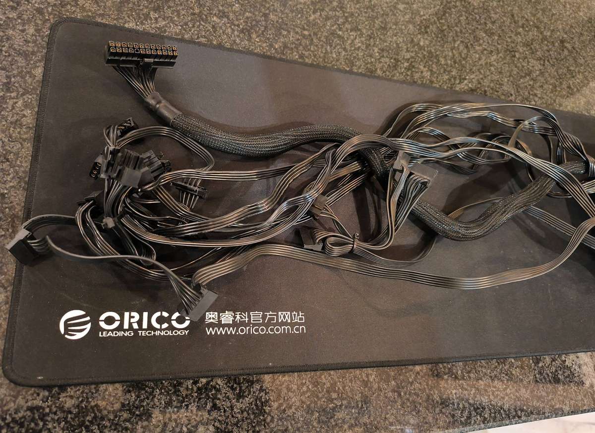 750W GOLD PRO - Antec EAG PSU