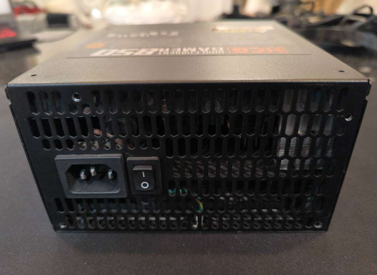 850W Power Supply - Antec HCG Modular-PSU