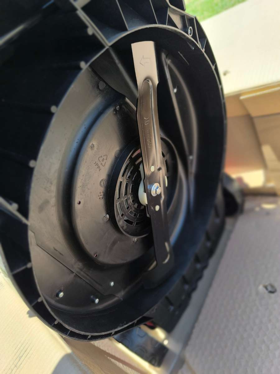 Casals - 2000W Electric Lawnmower (New)