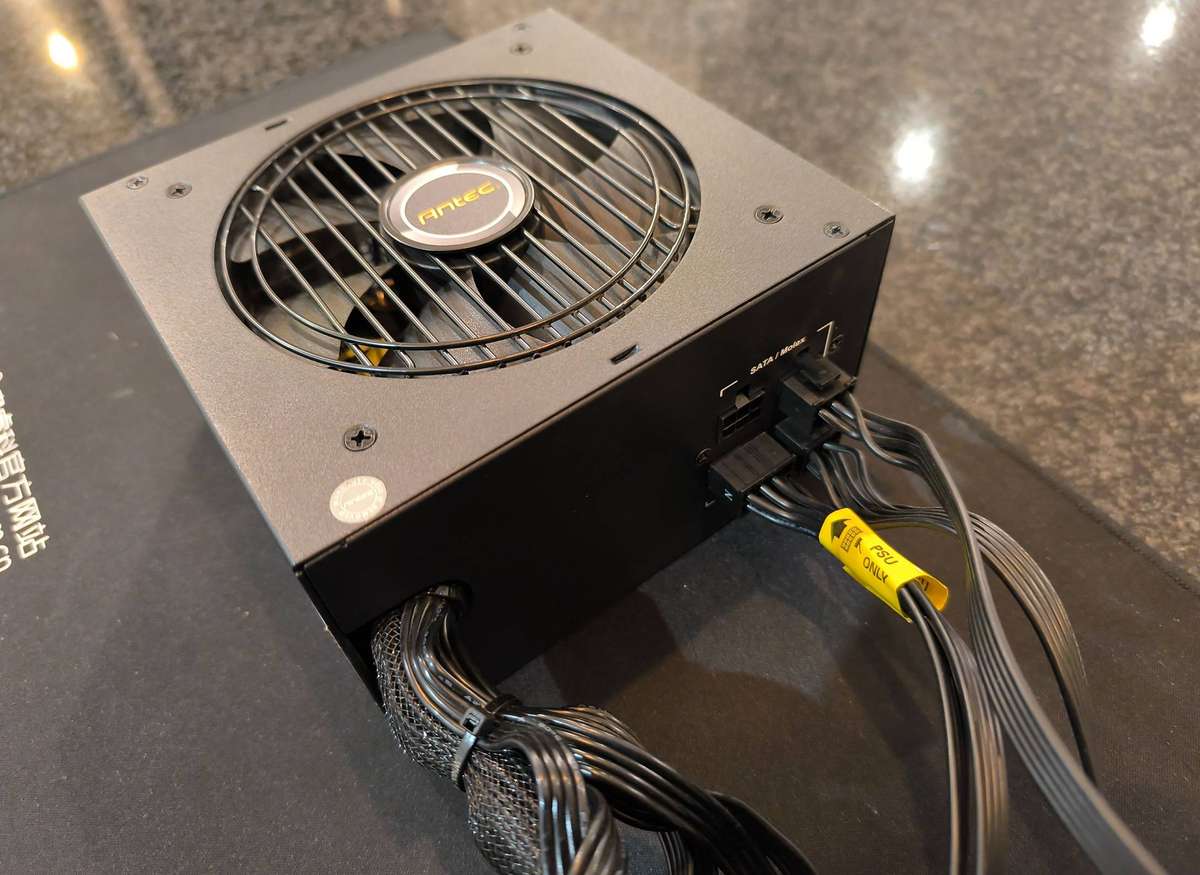 750W GOLD PRO - Antec EAG PSU